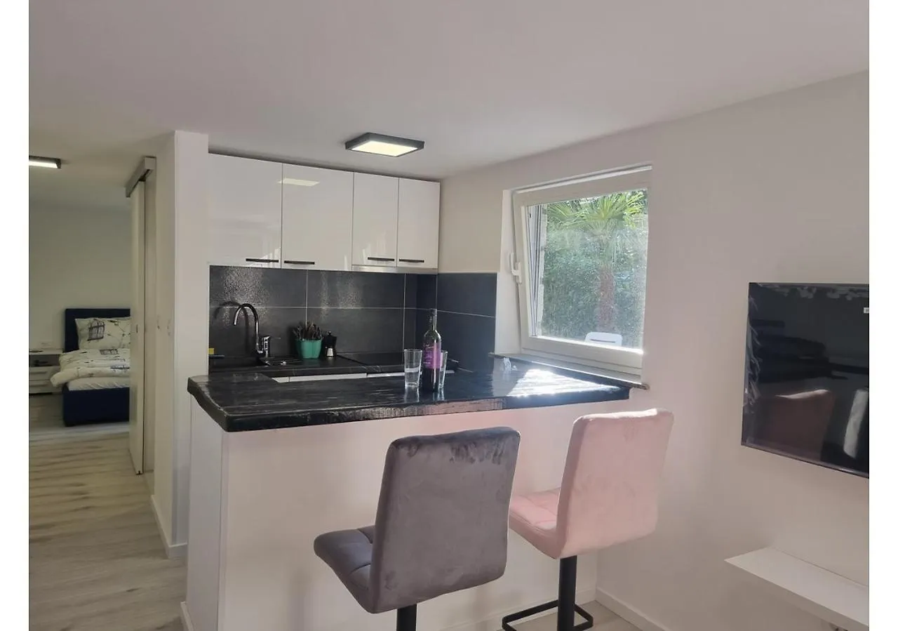 Apartman Luna - 50 M Od Mora Njivice Apartment