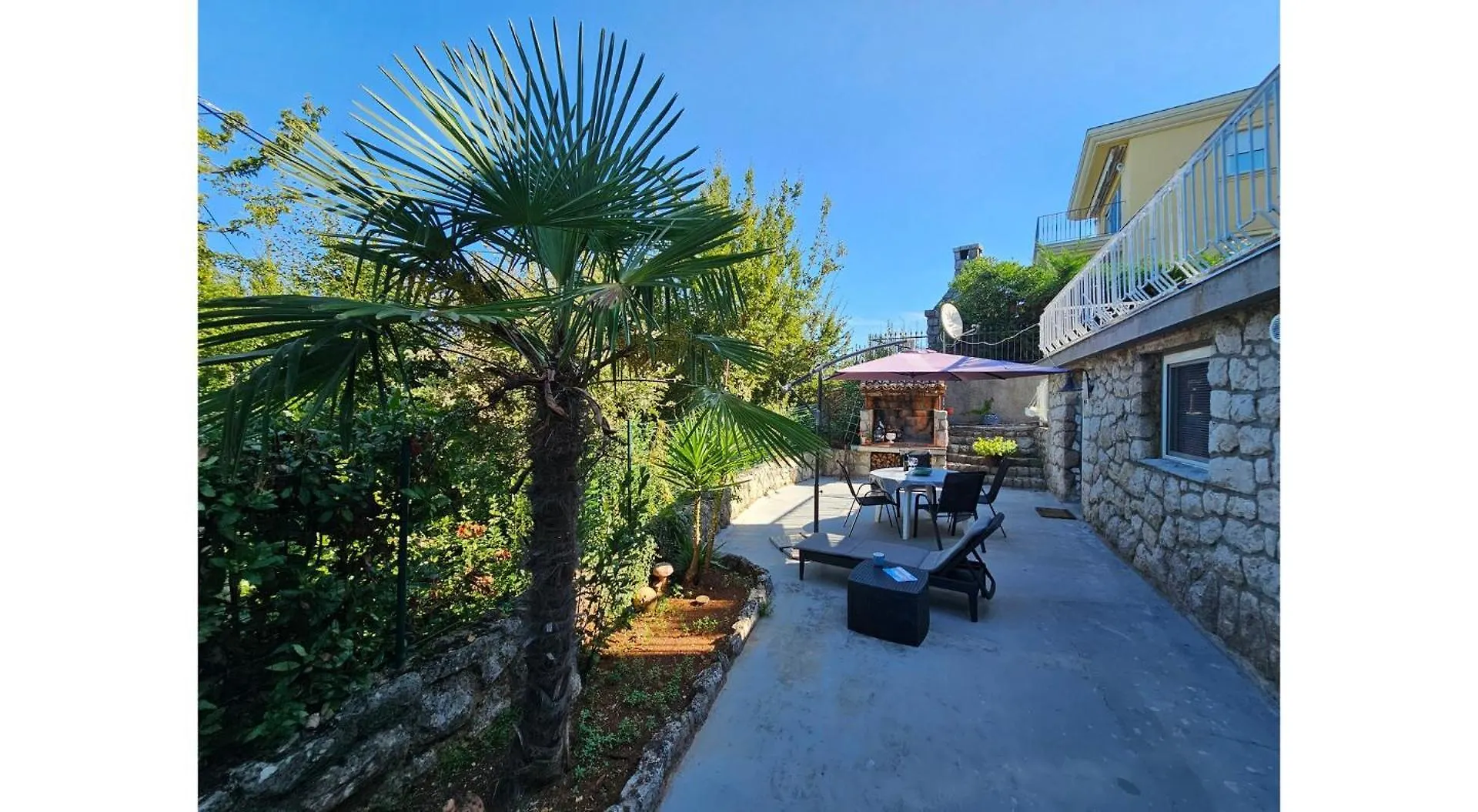 Apartman Luna - 50 M Od Mora Njivice Croatia