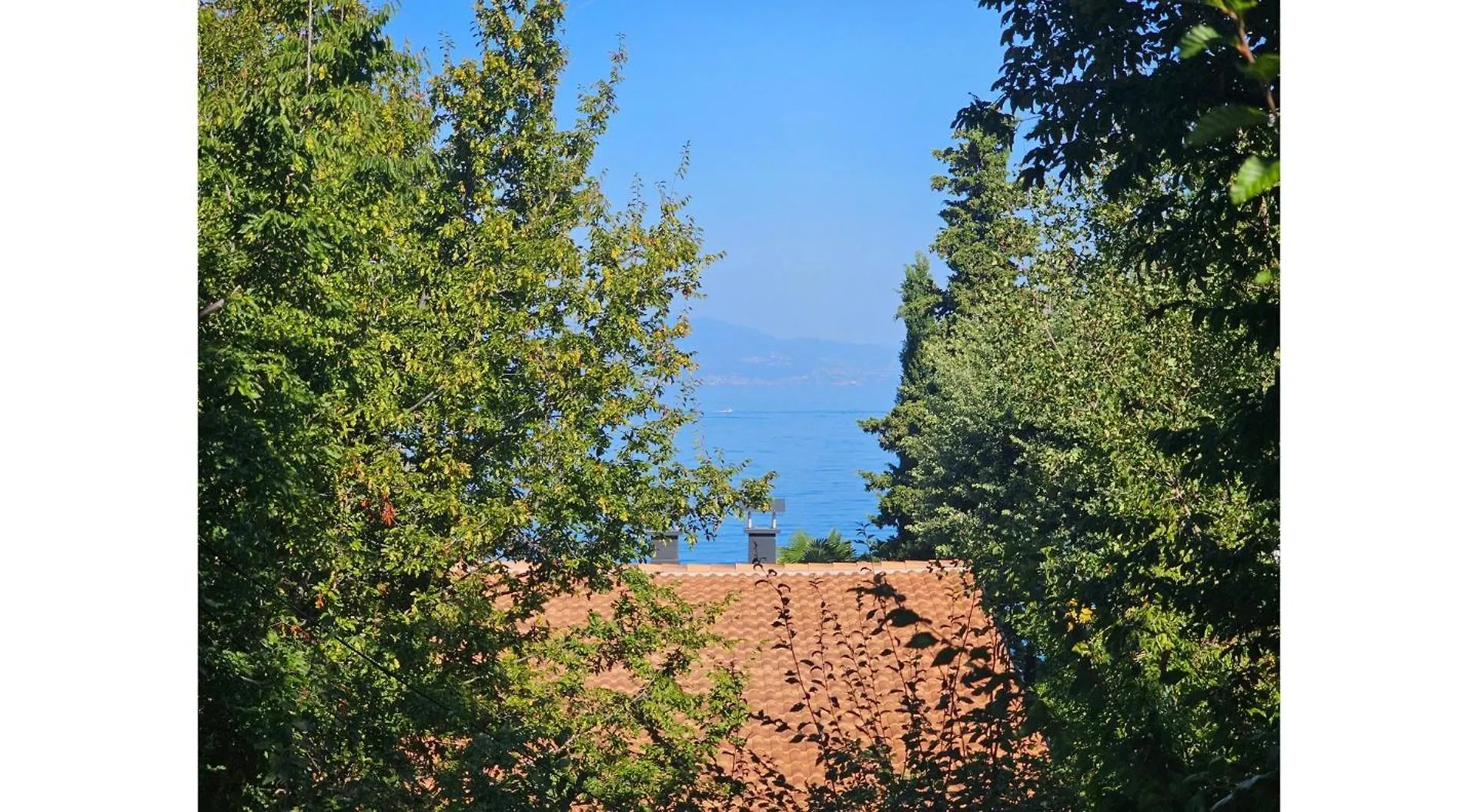 Apartman Luna - 50 M Od Mora Njivice 0*,  Croatia