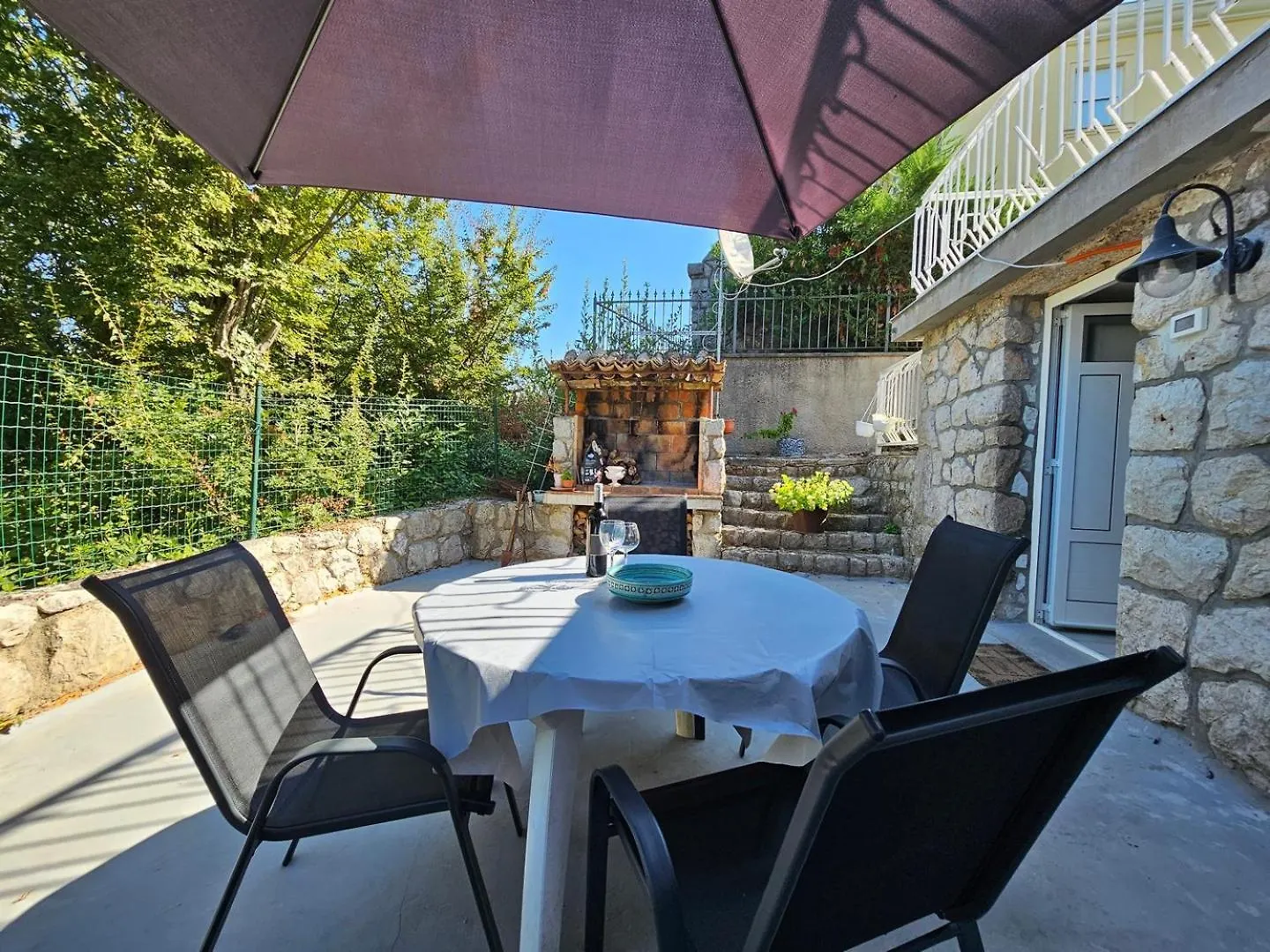 Apartmán Apartman Luna - 50 M Od Mora Njivice
